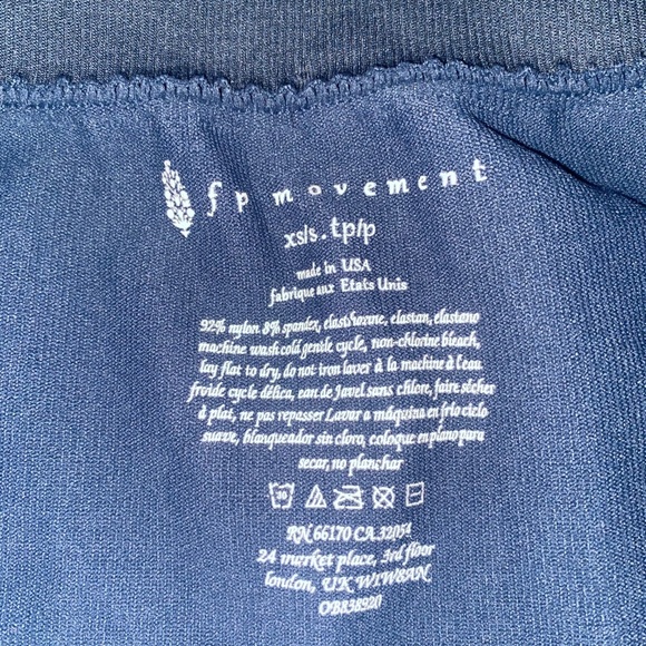 Free People Movement Seamless Laser cut Leggings - Picture 4 of 4